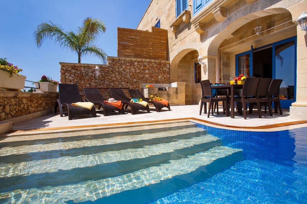 Carini Farmhouses Gharb  Room photo